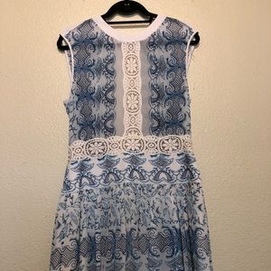BCBGMAXAZRIA Blue / White Printed Silk Dress Sz 10